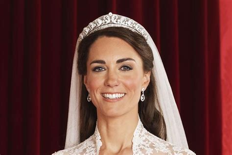 kate middleton wedding crown